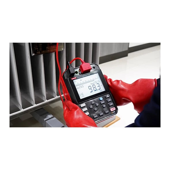 UNI-T UT513B Insulation Resistance Tester