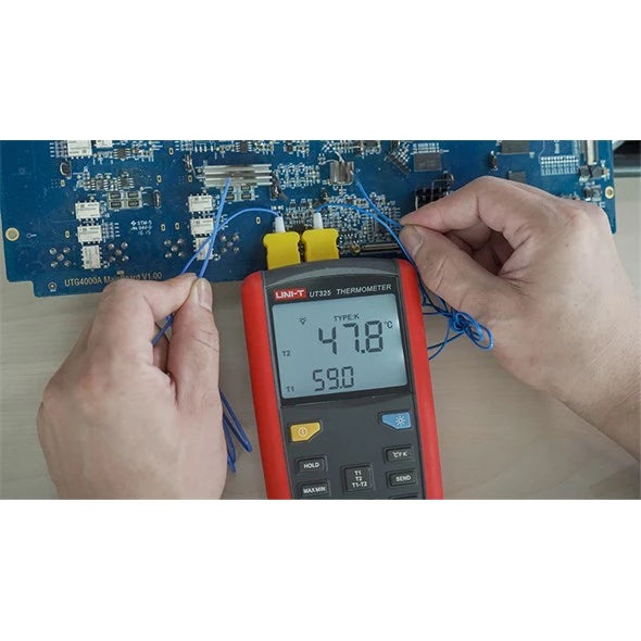 Thermomètre numérique UNI-T UT325