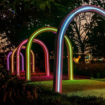 LED лента със слънчево захранване, IP67, дистанционно управление, RGB