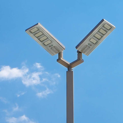 4300 lm LED solar street light, motion sensor, 6400K